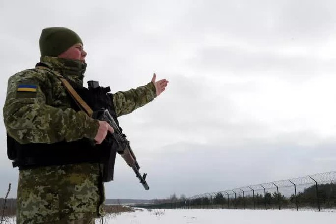 Nga đang tăng quân tới sát Ukraine chứ không phải rút bớt?  - Ảnh 1.