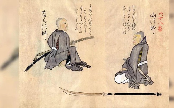 Bức tranh minh họa màu bằng tay về Nhật Bản giữa thế kỷ 18 và hai ninja cùng các hiện vật 430 năm tuổi có thể là vũ khí thô sơ gắn liền với ninja.
