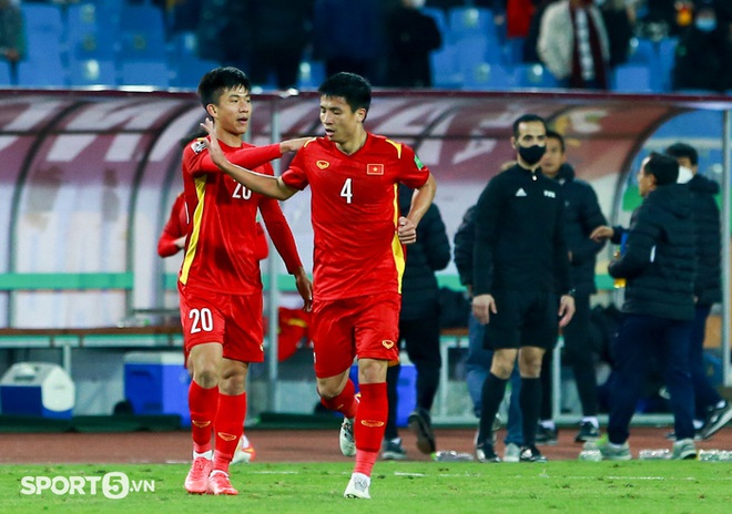 Báo Trung Quốc giật tít thảm kịch sau trận thua Việt Nam, khẳng định ĐT Trung Quốc chỉ là hạng hai châu Á - Ảnh 4.