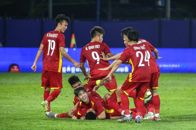 NÓNG: U23 Việt Nam loại 4 cầu thủ trước Bán kết giải Đông Nam Á - Ảnh 1.