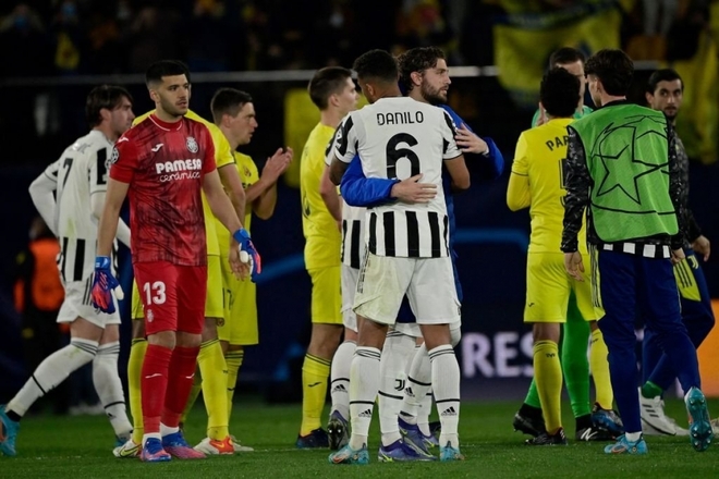 Vlahovic ghi bàn ra mắt Champions League, Juventus vẫn bị Villarreal cầm hoà - Ảnh 10.