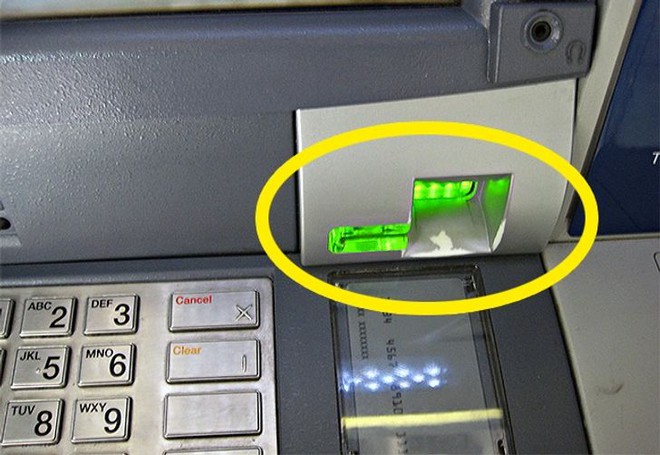 Muôn vàn cách hacker cướp tiền của bạn từ ATM và đây là cách nhận biết cây ATM có bị kẻ gian lợi dụng hay không?  - Ảnh 7.