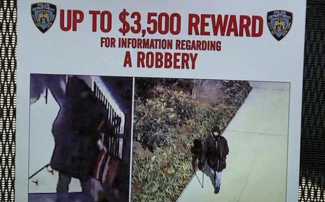 Cảnh sát Mỹ treo thưởng 3.500 USD để bắt kẻ tấn công bằng búa và cướp của tại nhà ga tàu điện ngầm New York. (Ảnh: CNN)