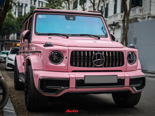 Đã chơi trội với Mercedes-AMG G 63 độ Hofele, đại gia Hà Nội còn tạo cá tính cho xe với màu hồng có một không hai - Ảnh 1.