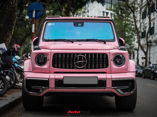 Đã chơi trội với Mercedes-AMG G 63 độ Hofele, đại gia Hà Nội còn tạo cá tính cho xe với màu hồng có một không hai - Ảnh 6.