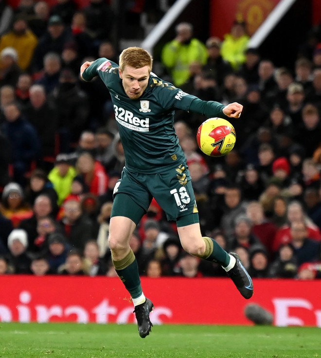 Ferdinand cay cú vì MU nhận bàn thua trong tình huống bóng chạm tay cầu thủ Middlesbrough - Ảnh 2.