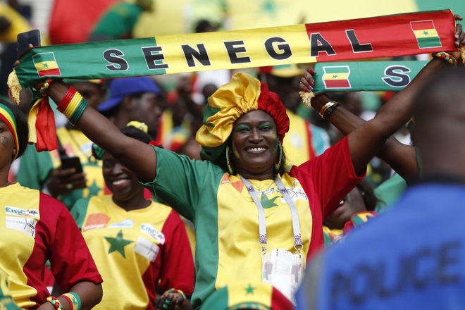 Mane từ tội đồ hóa người hùng trên chấm 11m, Senegal hạ gục Ai Cập của Salah để lần đầu vô địch Cúp châu Phi - Ảnh 2.