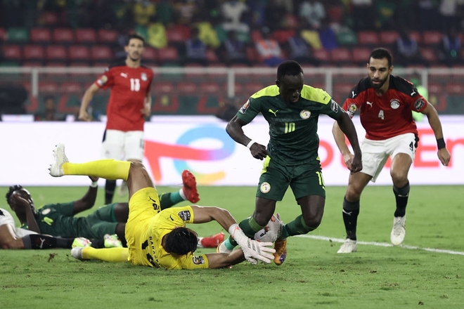 Mane từ tội đồ hóa người hùng trên chấm 11m, Senegal hạ gục Ai Cập của Salah để lần đầu vô địch Cúp châu Phi - Ảnh 10.