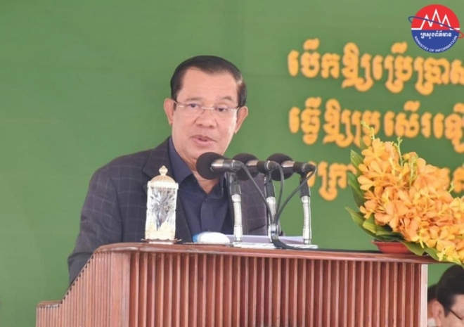 Thủ tướng Hun Sen xin lỗi vì thông tin sai việc trả tự do cho giáo sư người Australia - Ảnh 1.