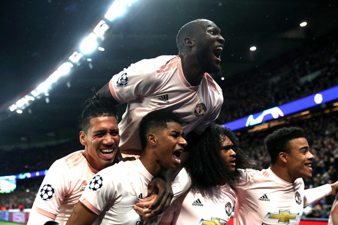 Ngày này năm xưa: Lukaku giúp MU ngược dòng thần thánh ở Cúp C1 châu Âu - Ảnh 1.