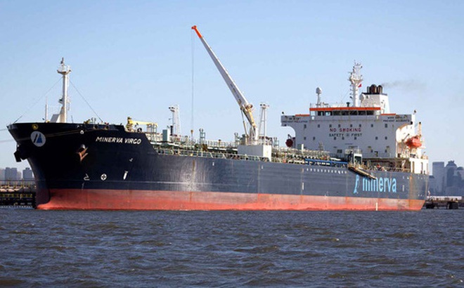 Tàu chở dầu Minerva Virgo rời Nga từ cuối tháng 2 và đang neo đậu tại cảng ở TP Bayonne, bang New Jersey - Mỹ Ảnh: REUTERS