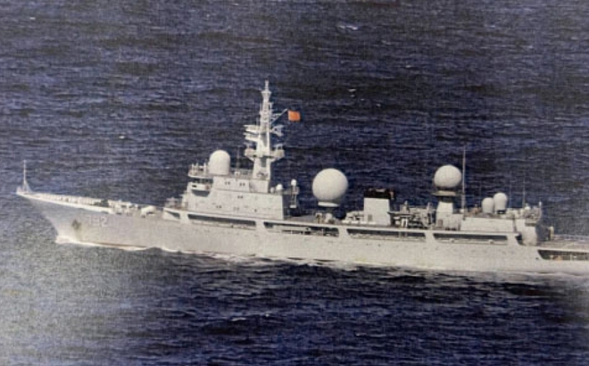Ảnh chụp tàu do thám lớp Dongdiao của Trung Quốc xuất hiện ở ngoài khơi bang Tây Australia. Nguồn: Bộ Quốc phòng Australia