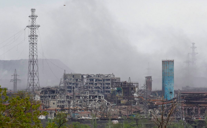 Khu vực nhà máy thép Azovstal ở thành phố cảng Mariupol của Ukraine ngày 13/5. (Ảnh: Reuters)