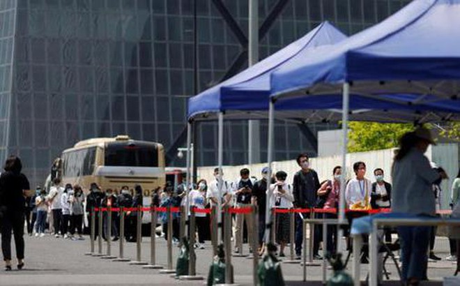 Bắc Kinh ngày 22-5 ghi nhận thêm 99 ca nhiễm sau 24 giờ, mức tăng kỷ lục trong đợt bùng phát dịch lần này. Ảnh: Reuters