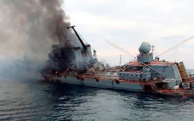 Ukraine nói họ đã dùng tên lửa tự chế Neptune bắn chìm tàu tuần dương Moskva, kỳ hạm của Hạm đội Biển Đen Nga.