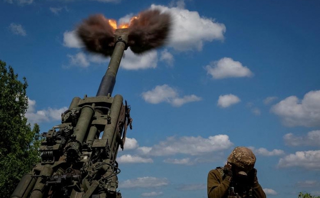 Lựu pháo M777 ở khu vực Donetsk, Ukraine Ảnh: Reuters
