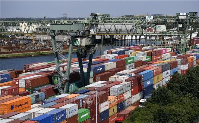 Container hàng hóa tại cảng Dortmund, miền Tây Đức ngày 24/6/2019. Ảnh tư liệu: AFP/TTXVN