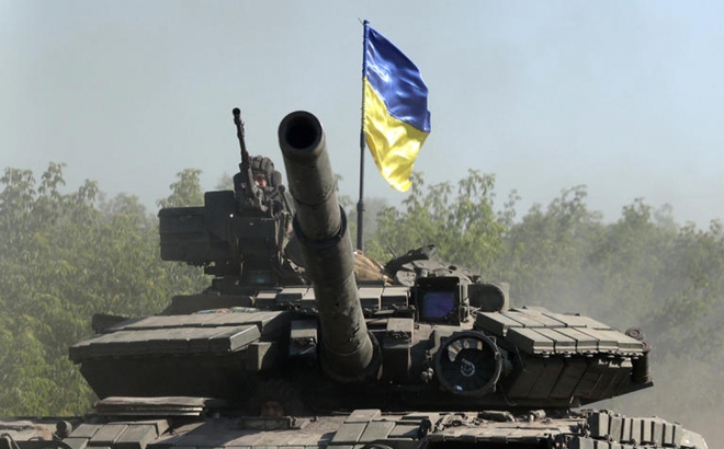 Xe tăng Ukraine ở Donbass ngày 21/6. Ảnh: Getty