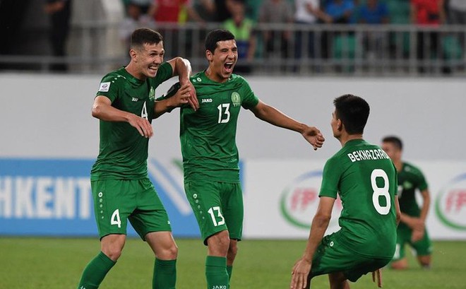 U23 Turkmenistan ăn mừng bàn thắng trước U23 Qatar. Ảnh: AFC
