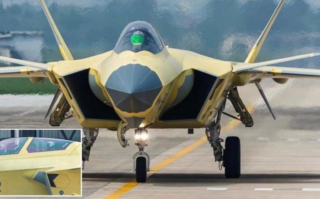 J-20AS, máy bay chiến đấu thế hệ thứ 5 hai chỗ ngồi đầu tiên trên thế giới của Trung Quốc (Ảnh: Military Watch Magazine)