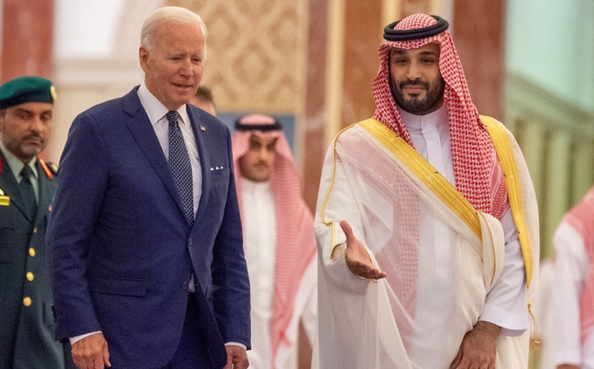 Tổng thống Joe Biden và Thái tử Saudi Arabia Mohammed bin Salman. Ảnh: Reuters