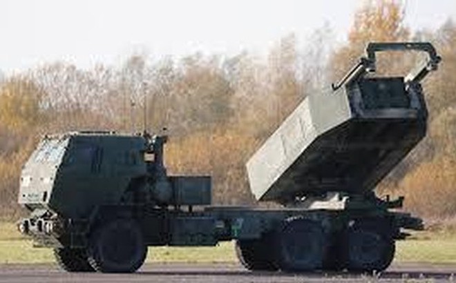 Tổ hợp pháo phản lực - tên lửa HIMARS quân đội Ukraine. Ảnh Polskia Radio