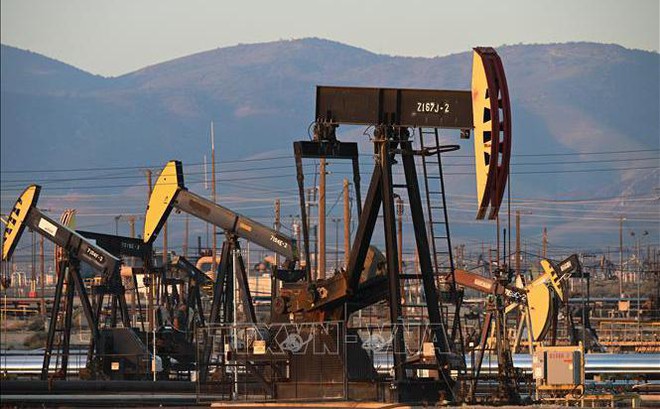 Giếng dầu South Belridge ở hạt Kern, bang California (Mỹ). Ảnh: AFP/TTXVN