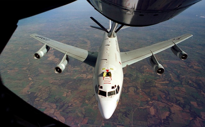 Mỹ thử nghiệm máy bay ‘đánh hơi’ vũ khí hạt nhân. (Ảnh: US Air Force)