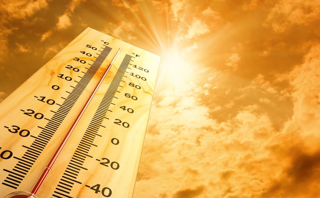 Nắng nóng làm tăng nguy cơ mắc các bệnh lý về gan. (Ảnh minh hoạ)