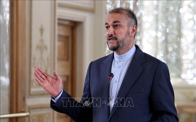 Ngoại trưởng Iran Hossein Amirabdollahian phát biểu tại cuộc họp báo ở Tehran ngày 23/2/2022. Ảnh tư liệu: AFP/TTXVN