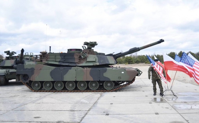 Các xe tăng M1 Abrams được Mỹ bán cho Ba Lan. Ảnh: Global Look Press