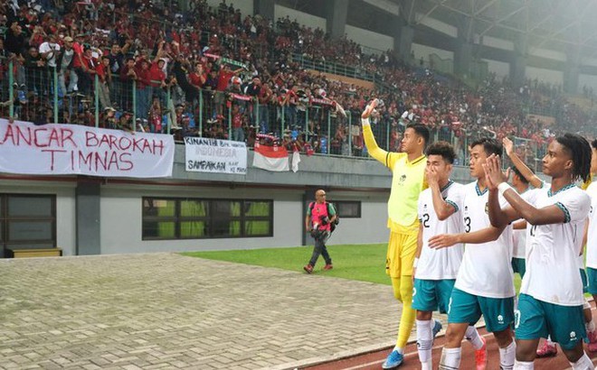 Các khán đài tại giải U19 Đông Nam Á luôn phủ đầy khán giả mỗi khi Indonesia thi đấu