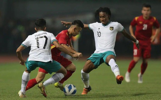 U19 Việt Nam hòa Indonesia 0-0 trong một trận cầu chất lượng (ảnh Bola)