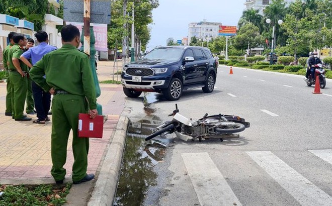 Cơ quan chức năng tỉnh Ninh Thuận thực nghiệm lại hiện trường vụ tai nạn giao thông. Ảnh CTV.