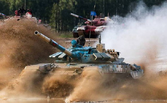 Trận chung kết Tank Biathlon 2022 đã diễn ra hết sức quyết liệt giữa Nga, Belarus, Trung Quốc và Uzbekistan.