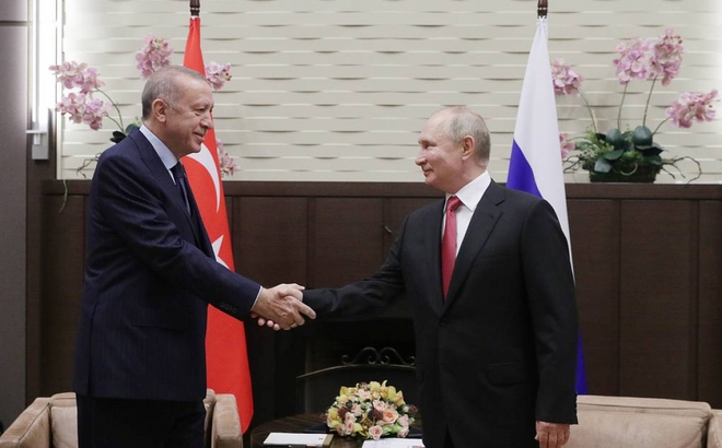 Tổng thống Thổ Nhĩ Kỳ Recep Tayyip Erdogan và Tổng thống Nga Vladimir Putin. Ảnh: Tass