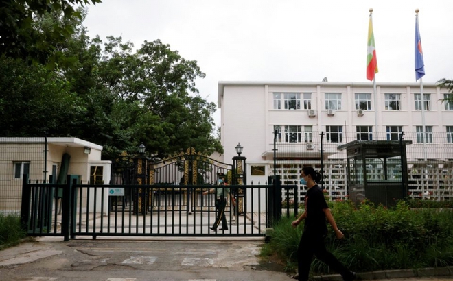 Đại sứ quán Myanmar tại Bắc Kinh, ngày 8/8/2022. Ảnh: Reuters