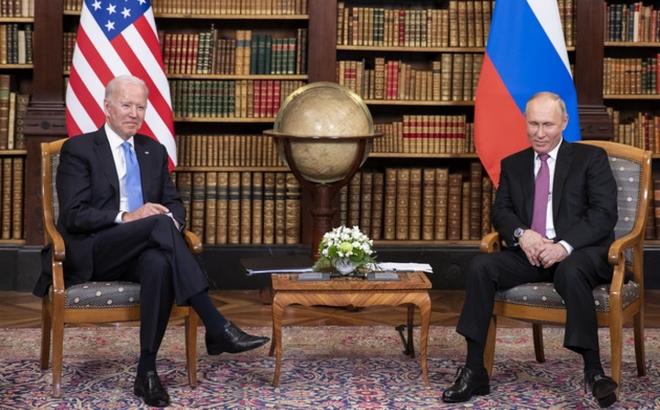 Tổng thống Mỹ Joe Biden và Tổng thống Nga Vladimir Putin tại Hội nghị Thượng đỉnh Nga - Mỹ ở Geneva, Thụy Sĩ ngày 16/6/2021. Ảnh: Getty