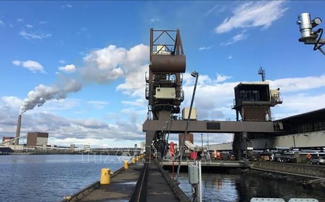 Cảng phục vụ xuất khẩu khí tự nhiên hoá lỏng ở Belledune, Canada. Ảnh: CBC/TTXVN