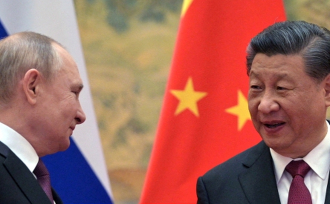 Tổng thống Nga Vladimir Putin và Chủ tịch Trung Quốc Tập Cận Bình. Ảnh: Reuters