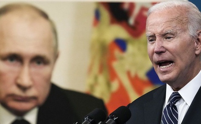 Ông Biden cảnh báo ông Putin không dùng vũ khí hạt nhân ở Ukraine - Ảnh: BLOOMBERG/GETTY IMAGES