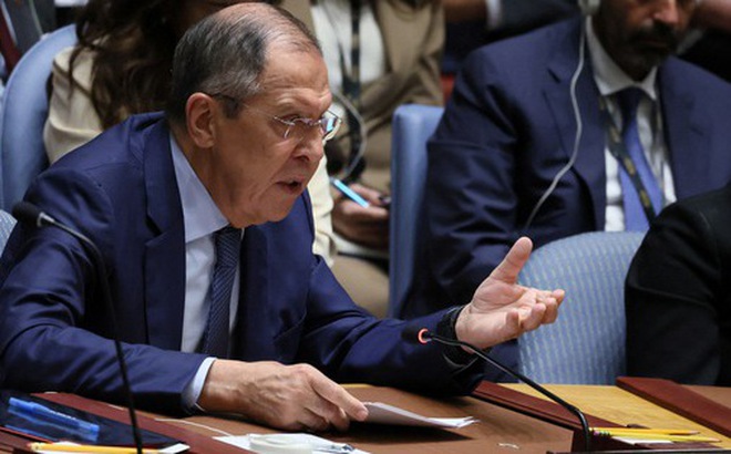 Ngoại trưởng Nga Sergey Lavrov phát biểu tại Đại hội đồng Liên Hiệp Quốc ở New York, Mỹ, ngày 22-9 - Ảnh: REUTERS