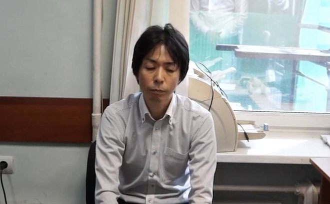 Tổng lãnh sự Nhật Bản Motoka Tatsunori sau khi bị bắt giữ - Ảnh: FSB