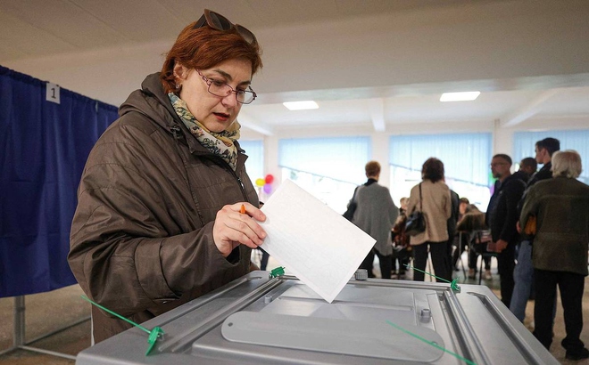 4 vùng Ukraine đã hoàn tất cuộc trưng cầu ý dân về việc sáp nhập Nga hôm 27/9. Ảnh: TASS