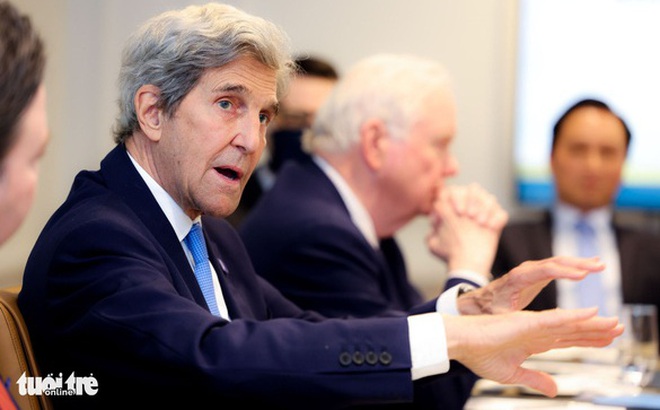 Đặc phái viên của tổng thống Mỹ về biến đổi khí hậu John Kerry trong cuộc làm việc ở Hà Nội sáng 5-9 - Ảnh: NGUYỄN KHÁNH