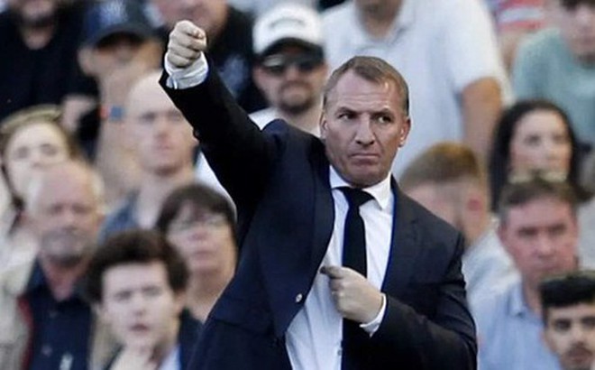 HLV Brendan Rodgers liệu sẽ chia tay trong đồng thuận hay chờ nhận tiền sa thải?