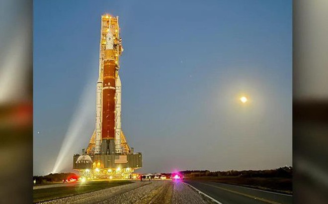 Tên lửa Artemis 1 sẽ phải cuộn lại để khắc phục lỗi kỹ thuật cho lần phóng tiếp theo vào tháng 10.