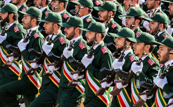 Lực lượng vệ binh cách mạng Iran. Ảnh: BBC.
