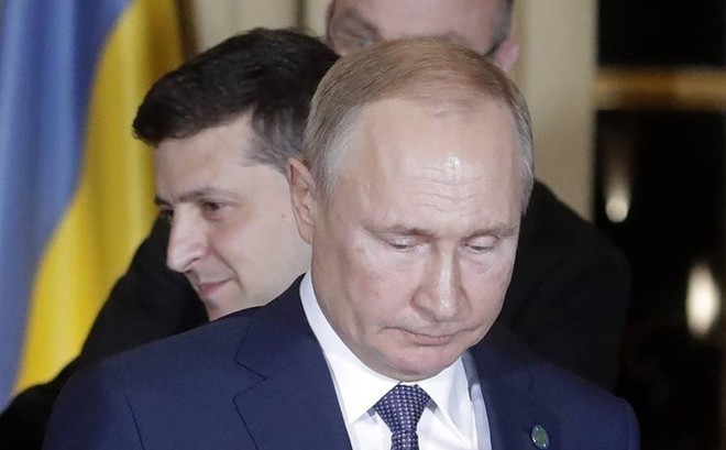 Tổng thống Nga Putin và Tổng thống Ukraine Zelensky trong cuộc gặp theo định dạng Bộ tứ Normandy ở Paris (Pháp) hồi năm 2019. Ảnh: Tass