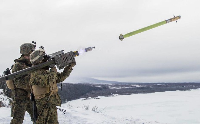 Thủy quân lục chiến Mỹ phóng tên lửa FIM-92 Stinger trong một cuộc tập trận ở Alaska năm 2018. Ảnh: Bộ Tư lệnh Ấn Độ Dương - Thái Bình Dương Mỹ